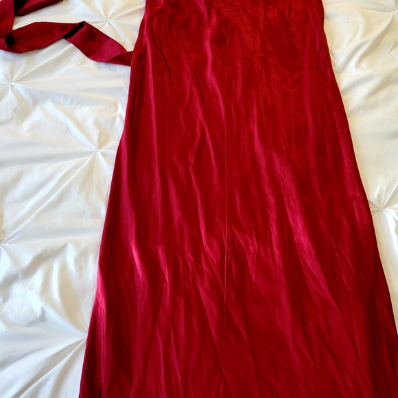 Michelle Mason silk dress size 8 color red - Picture 3 of 9